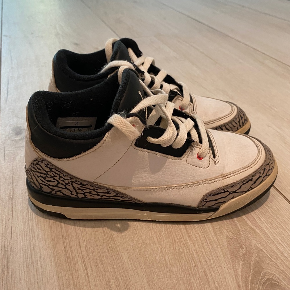 Air jordan 3 infrared 23 size 3y